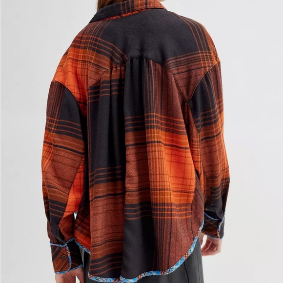 BDG Karl Slouchy Flannel Button-Down Shirt NWT Size M - Red Multi - Picture 4 of 8